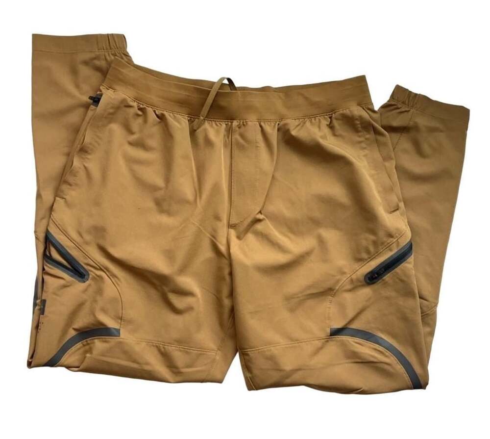 Under Armour Unstoppable Cargo Pants Size XL Brown Athletic Joggers